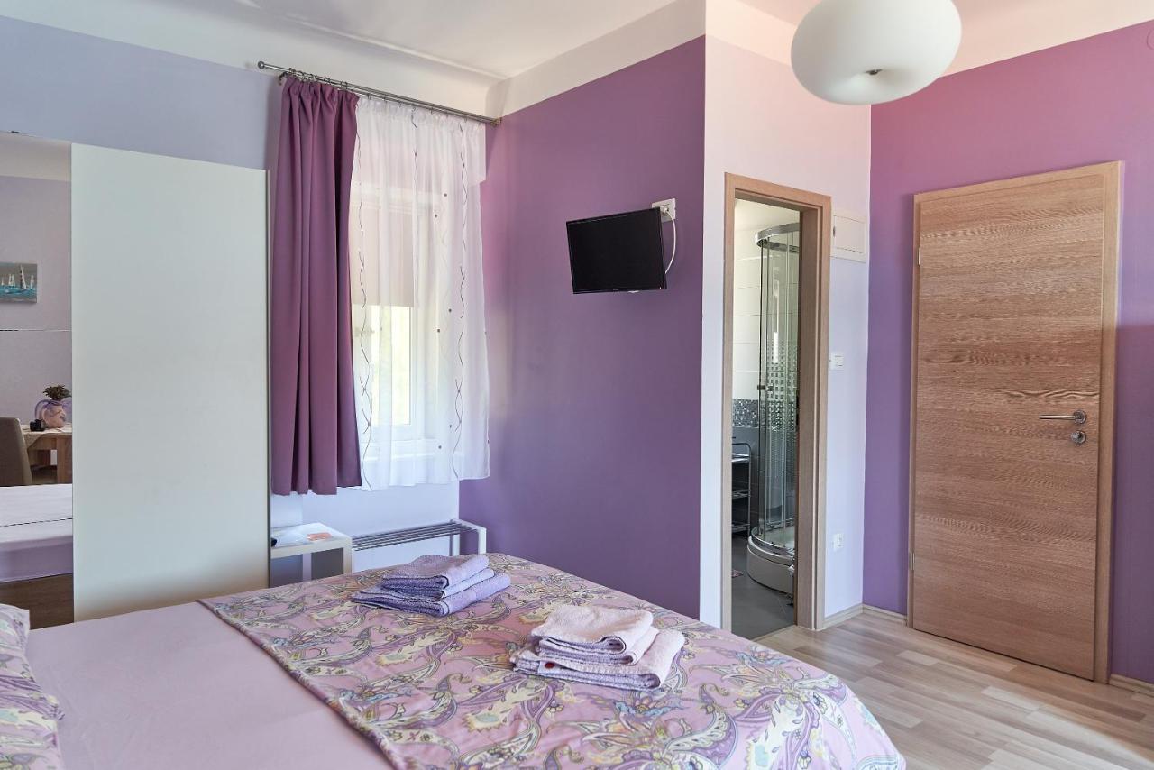 Apartments Nives Cres Exterior foto