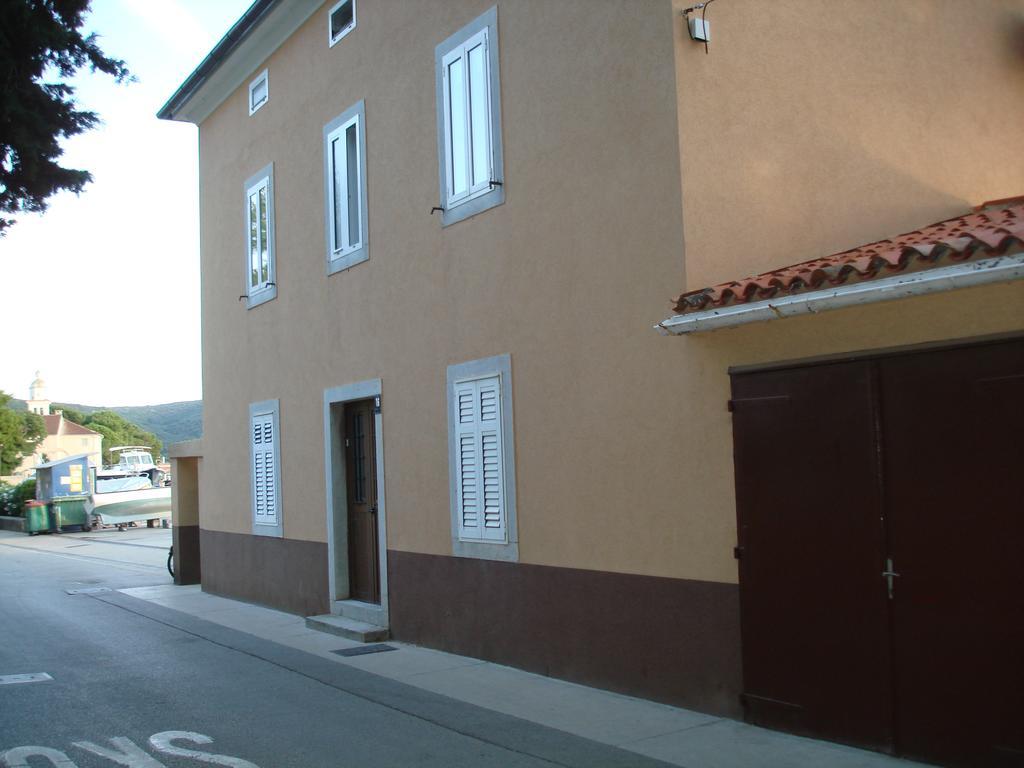 Apartments Nives Cres Exterior foto